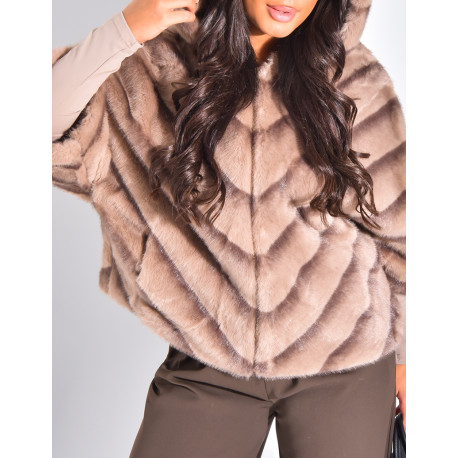Short faux fur coat with hood