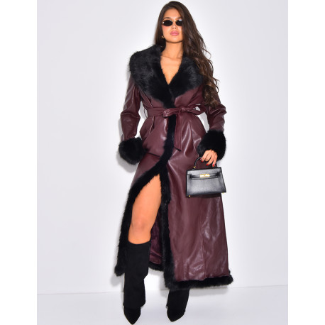 Sehr langer Mantel aus Kunstleder mit Kunstfellbesatz
