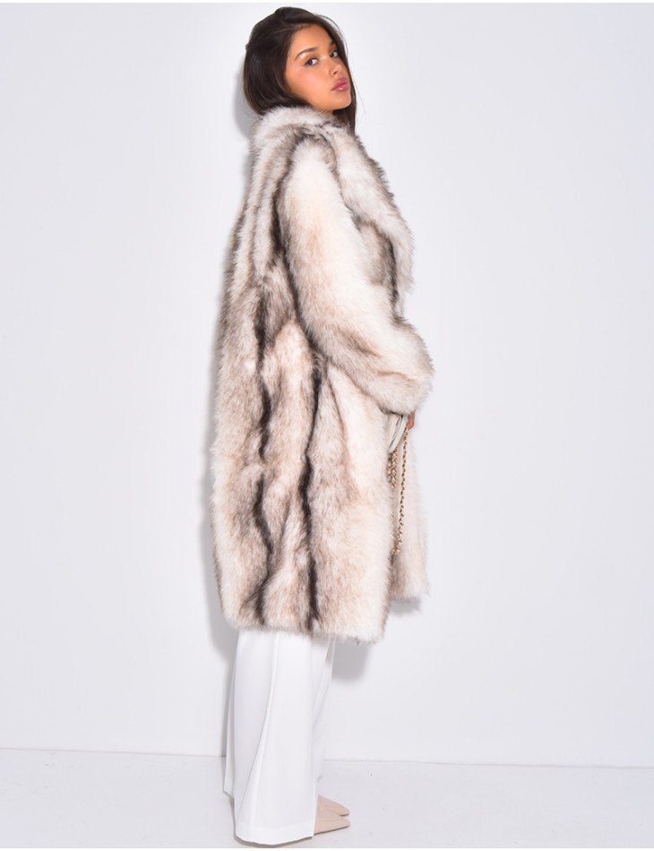 Langer Oversize-Mantel aus Kunstfell