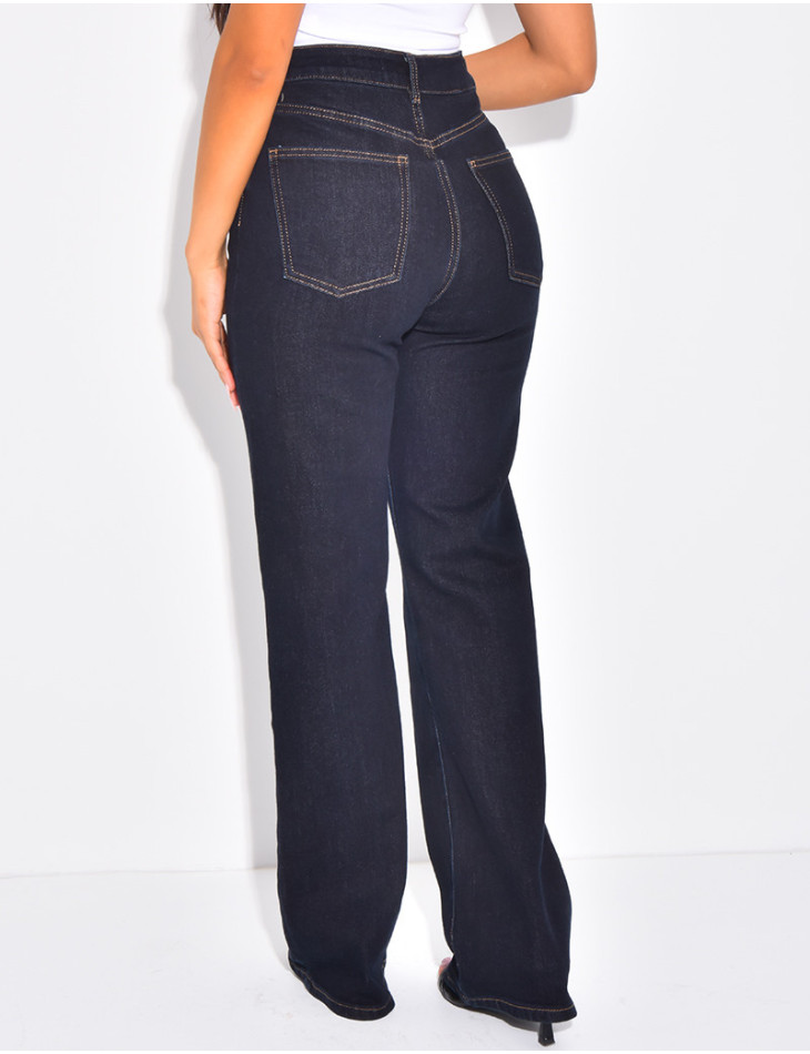 Jeans coupe droite stretchy à boutonnière croisée