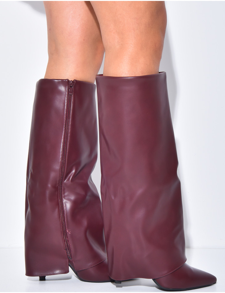 Bottes en similicuir à talons aiguille et rabat