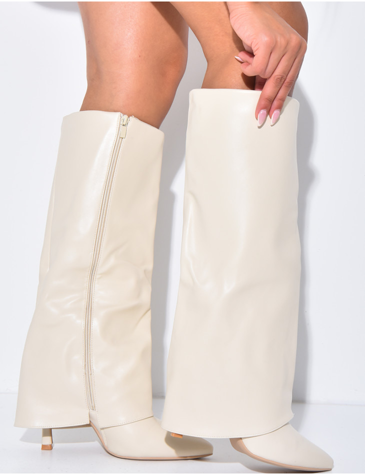 Bottes en similicuir à talons aiguille et rabat