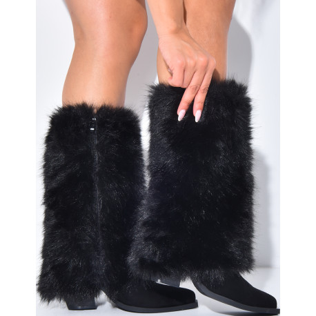 Bottes en suédine style santiag à talons carré et rabat en fausse fourrure