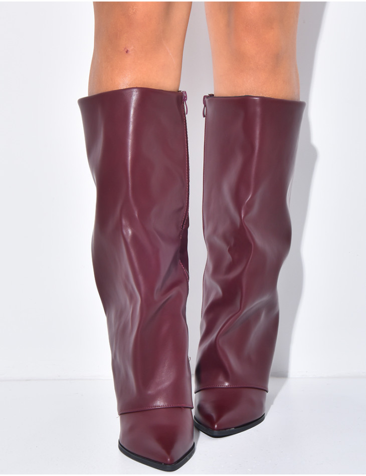Faux leather cowboy boots with square heels and turn-ups