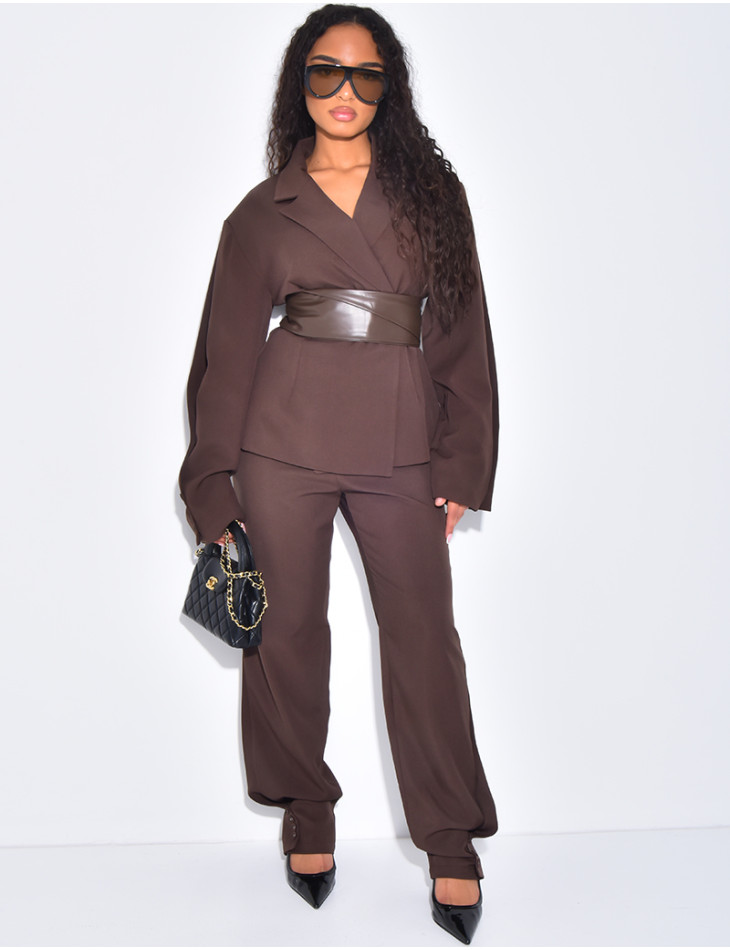 Ensemble tailleur 2 pièces blazer à ceinture en cuir et pantalon boutonné