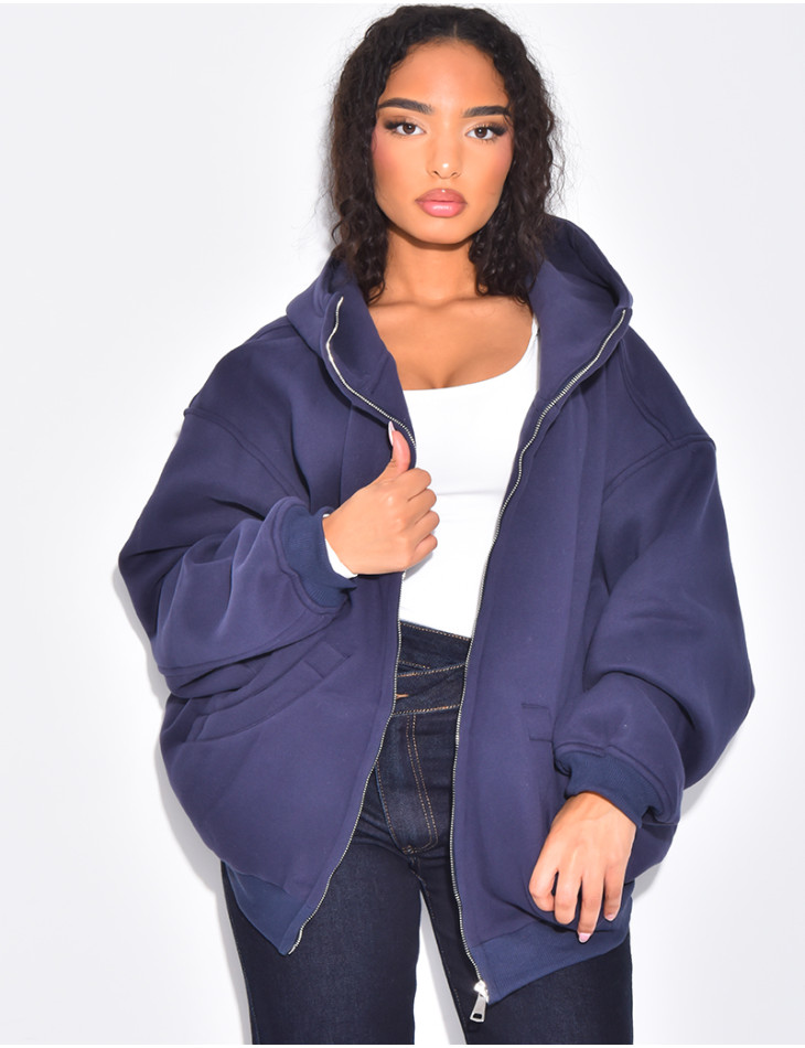 Sehr oversized Sweatshirt mit Reißverschluss und Kapuze