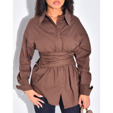 Halblanges Hemd mit Bindegürtel in der Taille