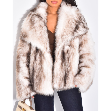 Short faux fur jacket with turn-down collar