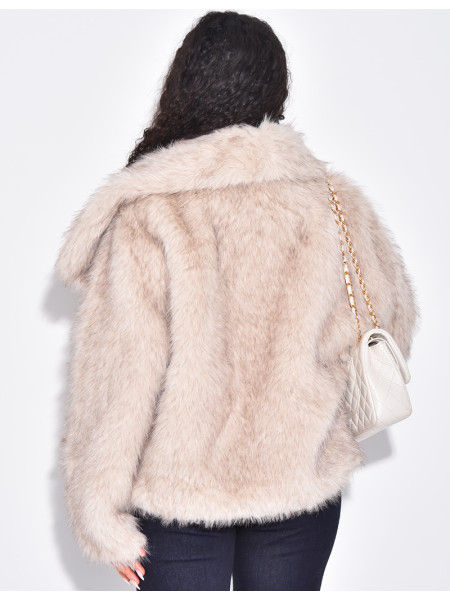 Kurze Kunstfelljacke