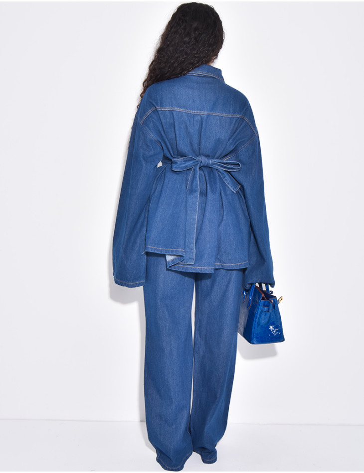 Ensemble 2 pièces chemise oversize noué et pantalon droit en jeans