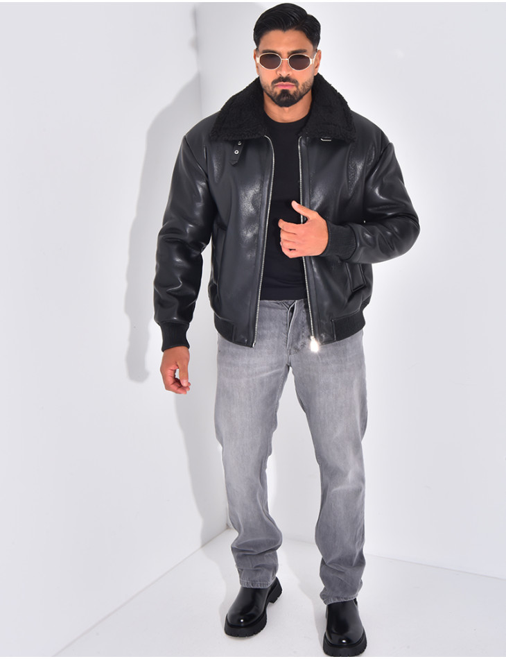 Veste en similicuir avec fourrure au col