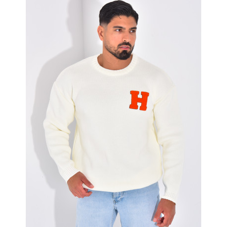 Pull épais avec la lettre H