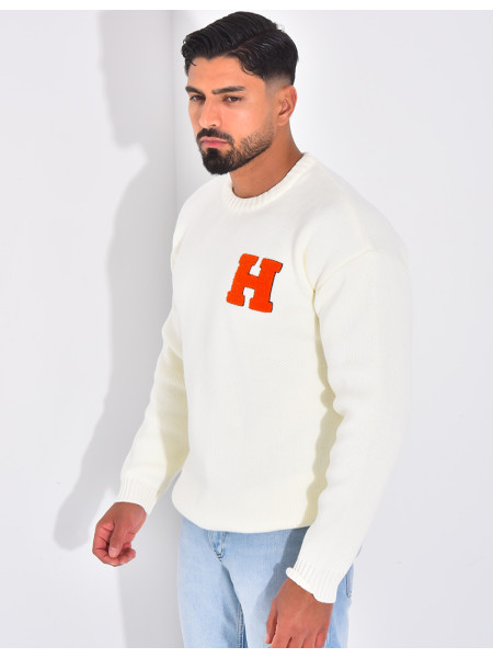 Pull épais avec la lettre H