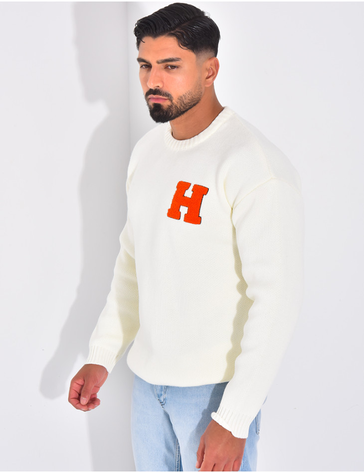 Pull épais avec la lettre H
