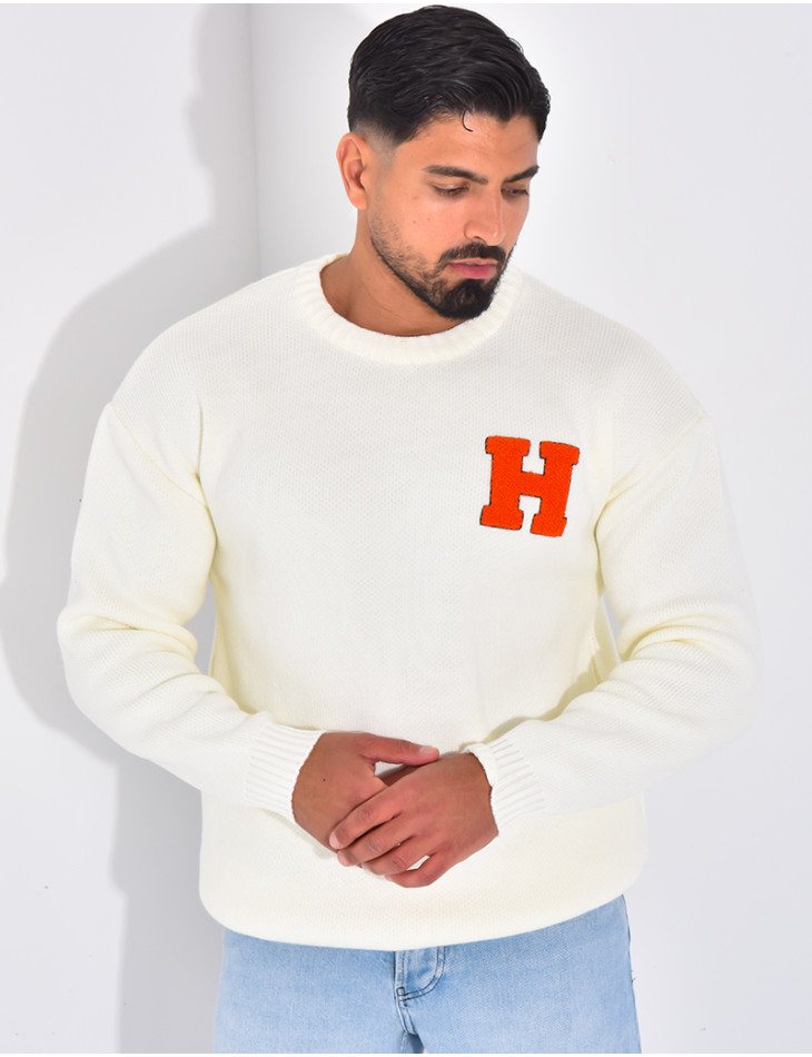 Pull épais avec la lettre H