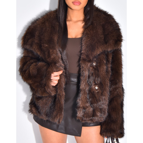Veste courte en fausse fourrure à col rabattu