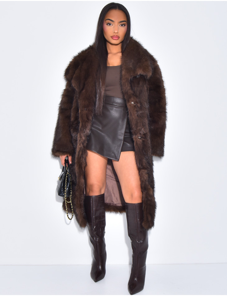 Langer Oversize-Mantel aus Kunstfell