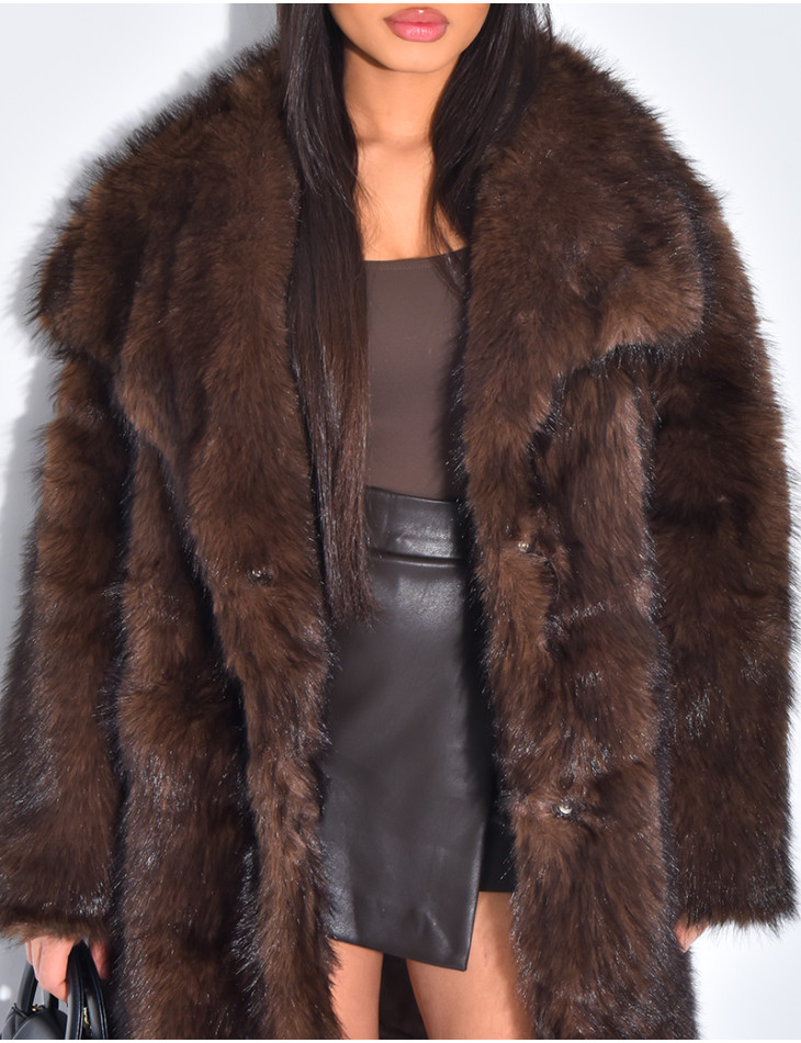 Langer Oversize-Mantel aus Kunstfell
