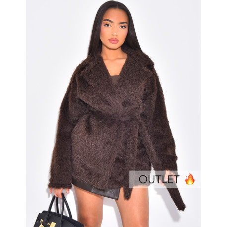 OUTLET| Faux fur wrap coat with gold brooch