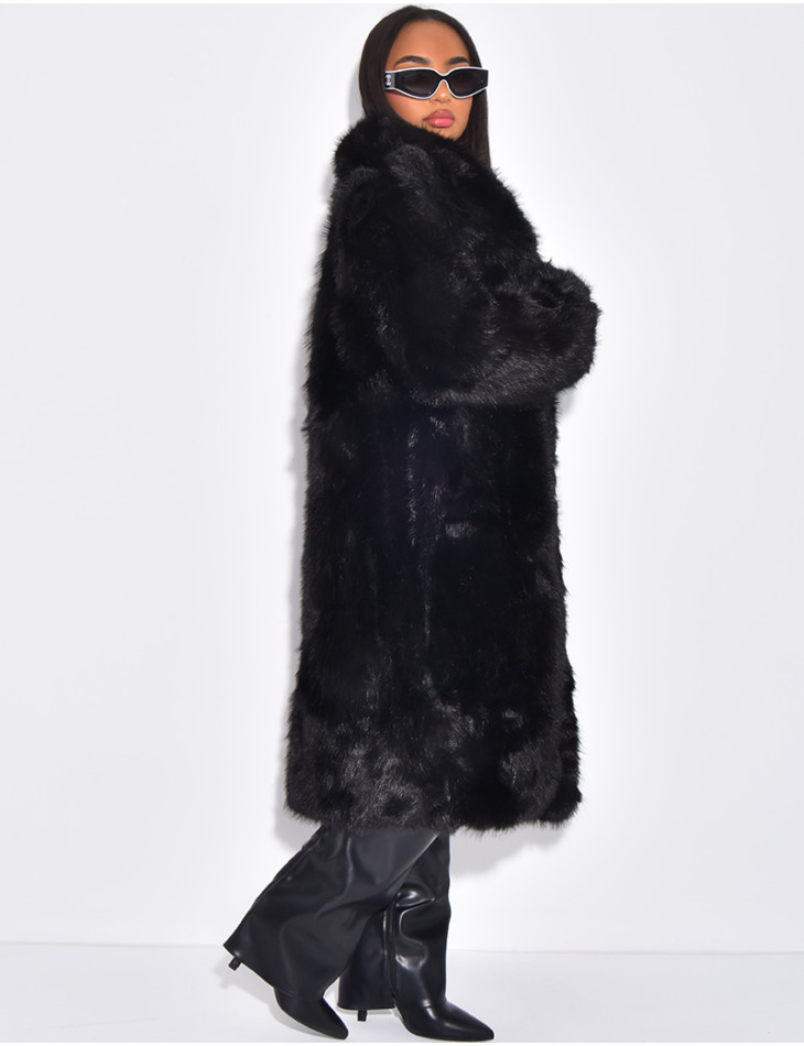 Langer Oversize-Mantel aus Kunstfell
