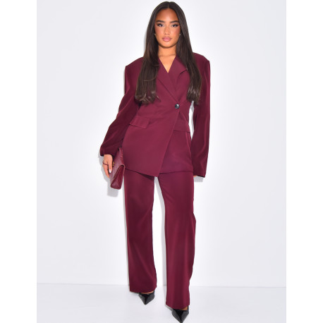 2-piece set with fitted or oversized blazer and straight-leg trousers