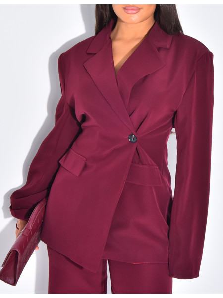 2-piece set with fitted or oversized blazer and straight-leg trousers