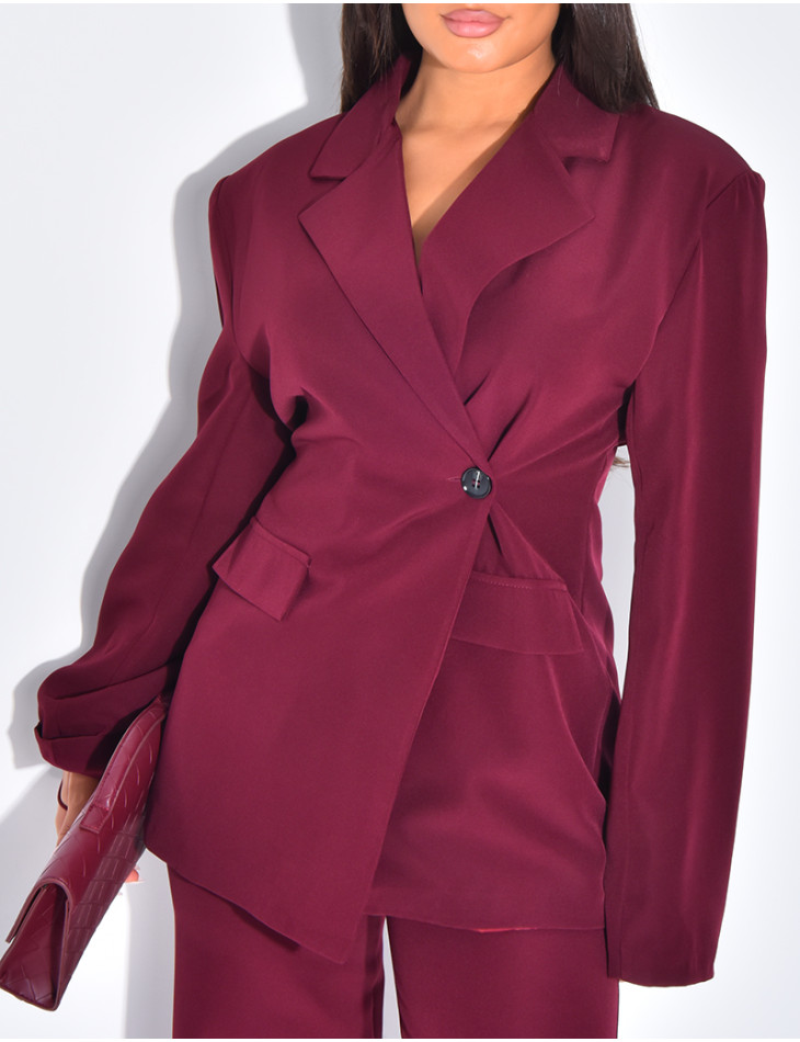 2-piece set with fitted or oversized blazer and straight-leg trousers