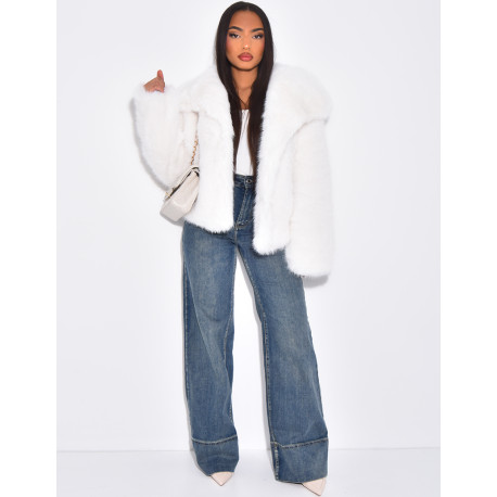 Short faux fur jacket with turn-down collar