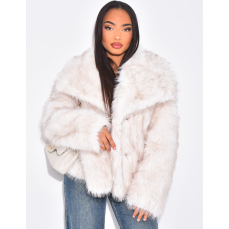 Short faux fur jacket with turn-down collar