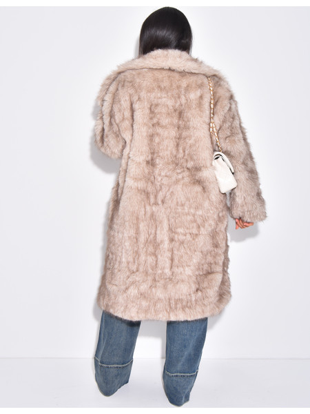 Manteau mi-long en fausse fourrure
