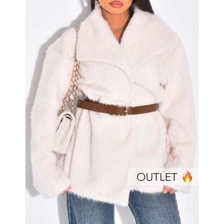 Short faux fur jacket with belt