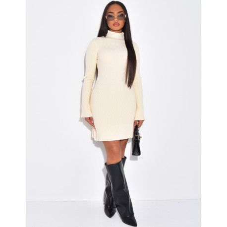 Robe patineuse col montant en maille côtelée