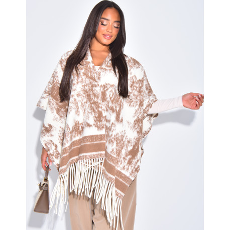 Wool shawl with patterns & fringes