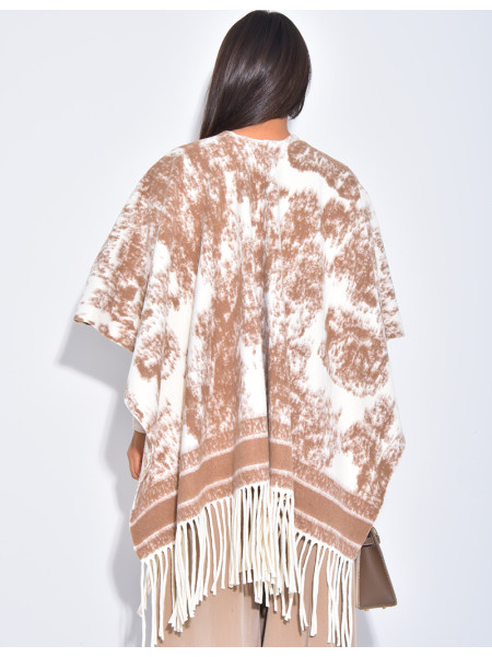 Wool shawl with patterns & fringes