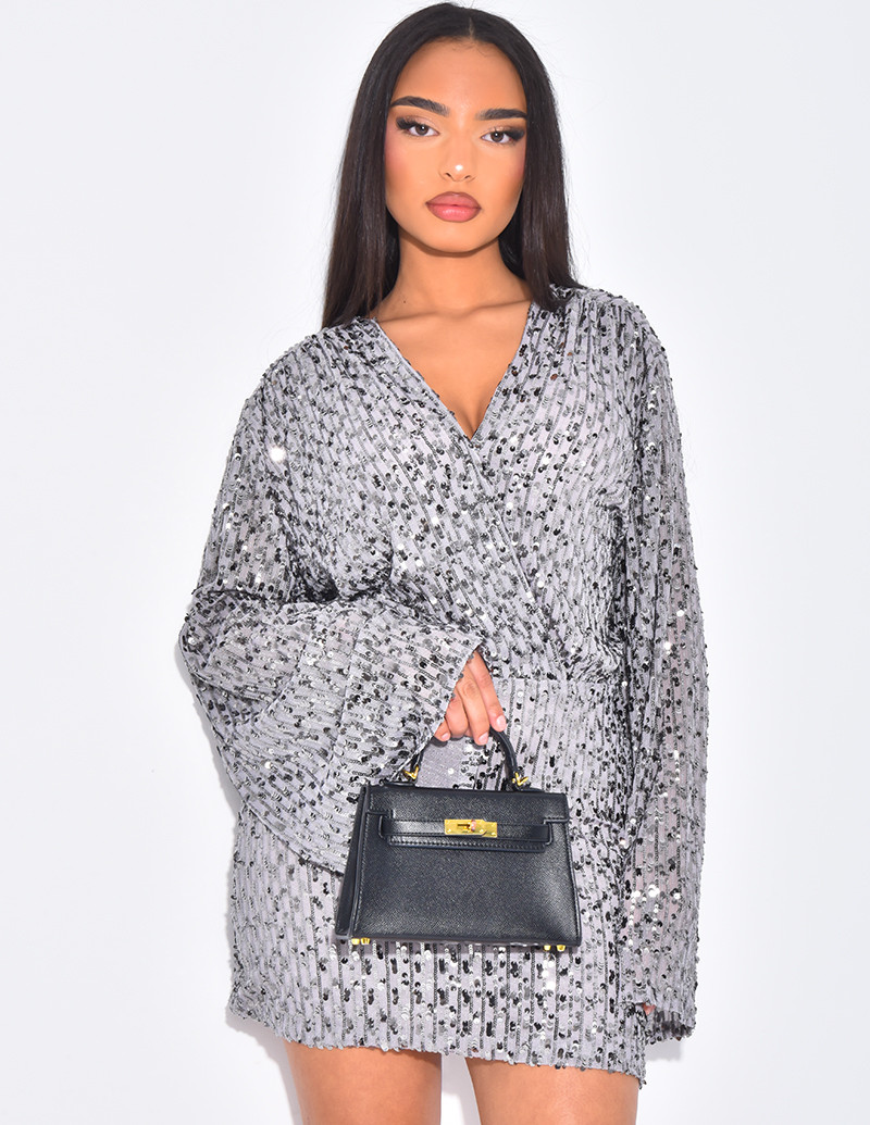 Robe courte cache-coeur à...