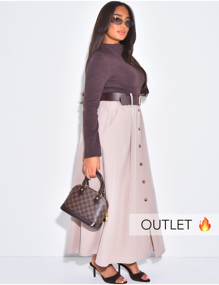 Langes Kleid aus zwei Materialien mit Gürtel