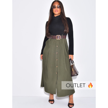 Langes Kleid aus zwei Materialien mit Gürtel