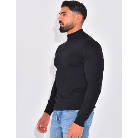 Pull fin à petit col