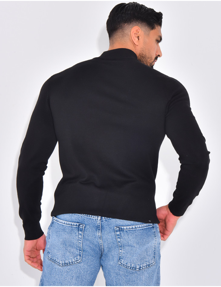 Pull fin à petit col