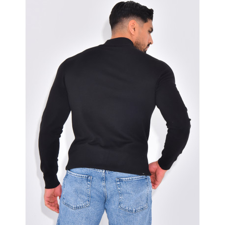 Pull fin à petit col