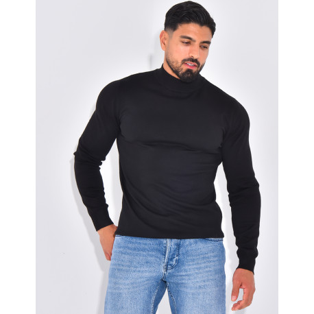 Pull fin à petit col