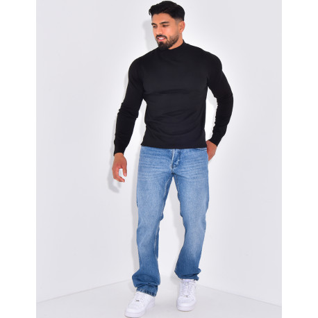 Pull fin à petit col