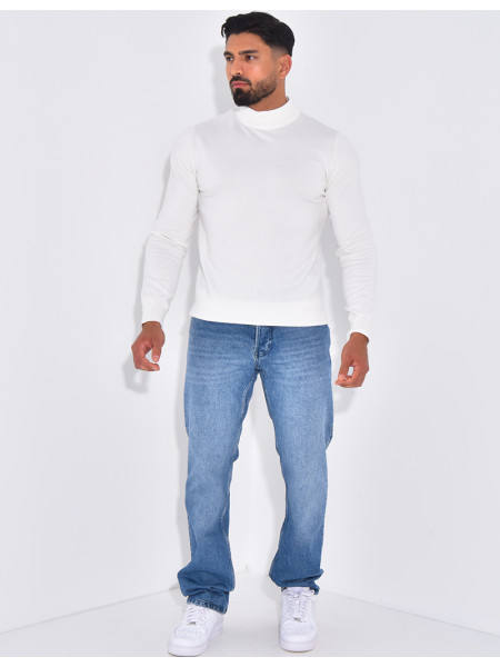 Pull fin à petit col