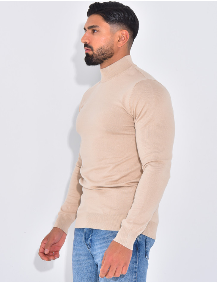 Pull fin à petit col