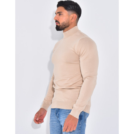 Pull fin à petit col