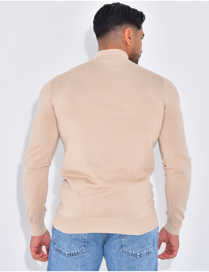 Pull fin à petit col