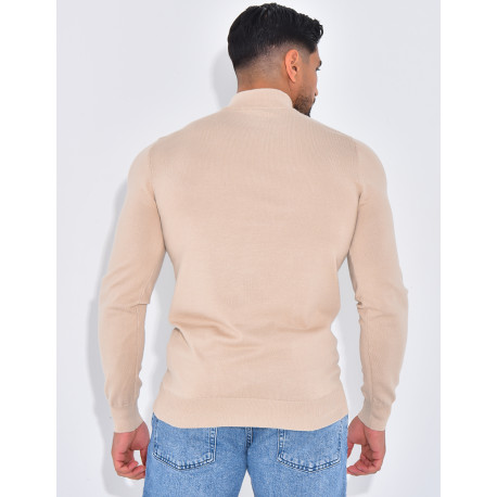 Pull fin à petit col