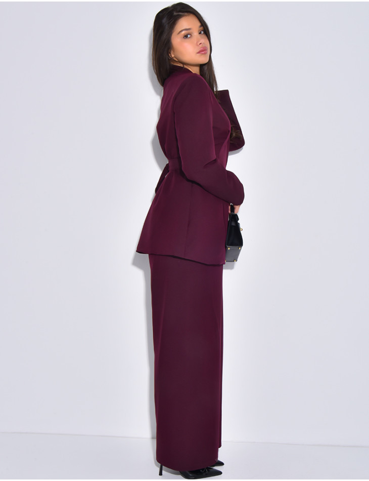 Set comprising a fitted blazer with a stand-up collar and straight-leg trousers