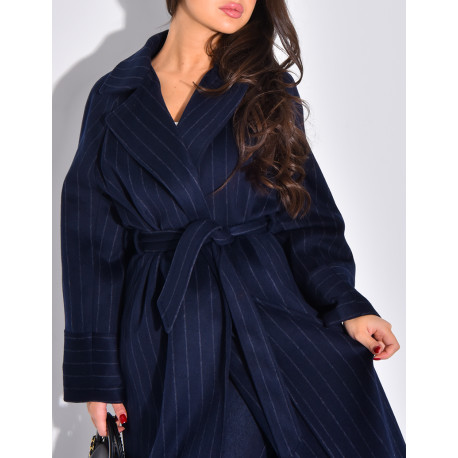 Manteau très long en laine ceinturé à rayures