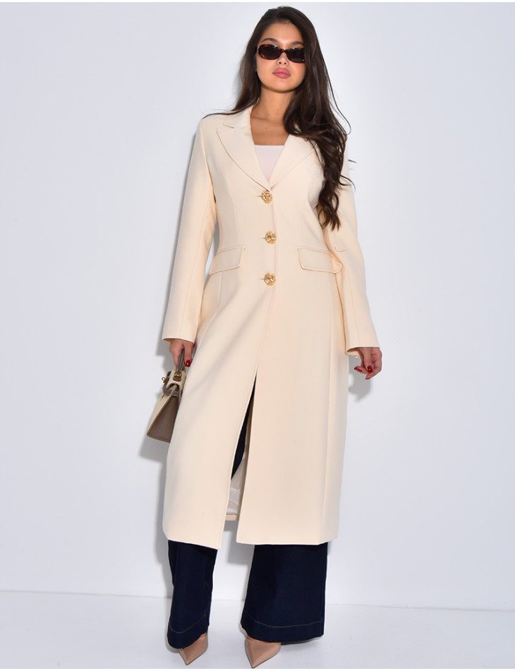 Manteau très cintré à boutons dorés